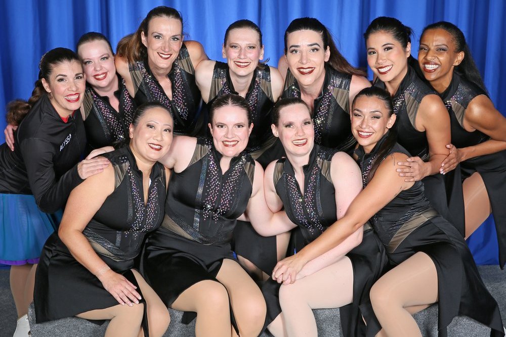 IceSymmetrics performing at the 2025 Synchro Fall Classic